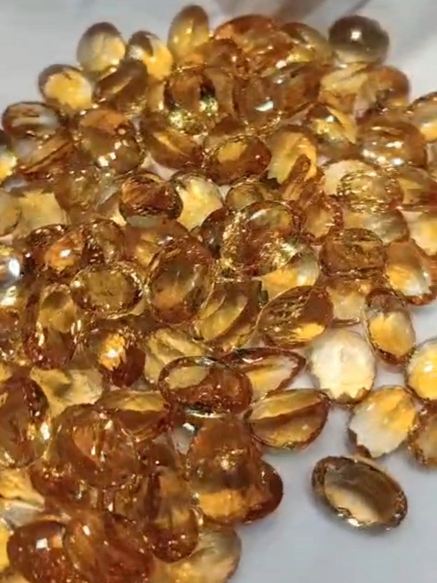 Original Citrine Stone Price - Natural Sunela Patthar Oval Cut Loose Gemstone - Pukhraj Alternative | Sun Point Jewellers Since 1980 Kolkata Sun point jewellers